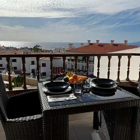 Lägenhet Panoramic Sea View - Bouganvillas